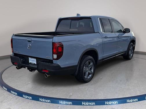 Sonic Gray Pearl 2023 Honda Ridgeline RTL