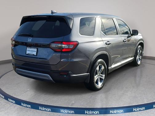 2023 Honda Pilot AWD EX-L 8 Passenger