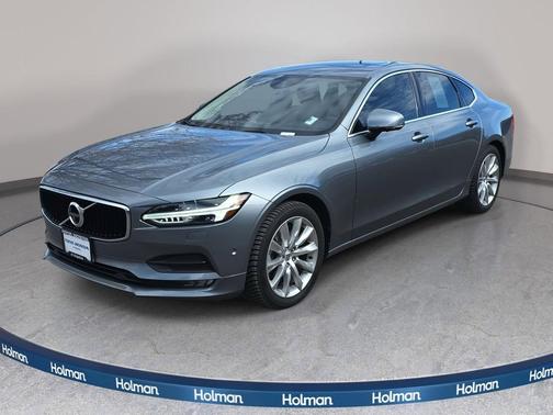 2017 Volvo S90 T6 Momentum