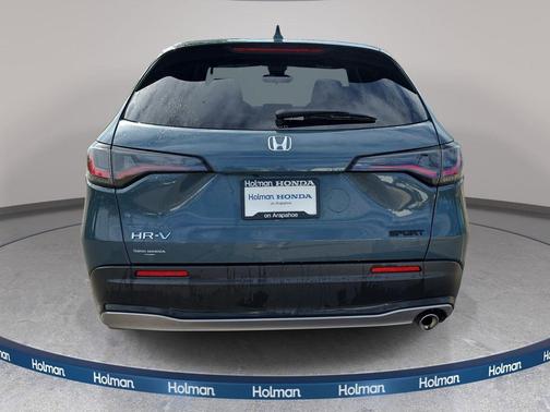 Nordic Forest Pearl 2024 Honda HR-V Sport