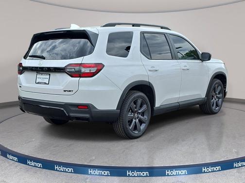 Platinum White Pearl 2026 Honda Pilot Sport