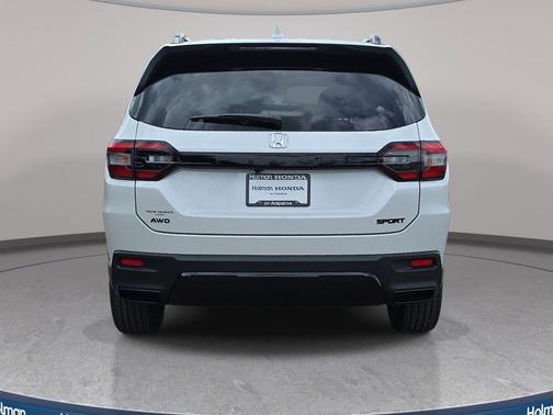 Platinum White Pearl 2026 Honda Pilot Sport