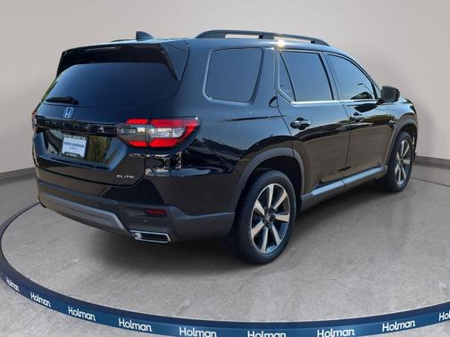 2023 Honda Pilot AWD Elite