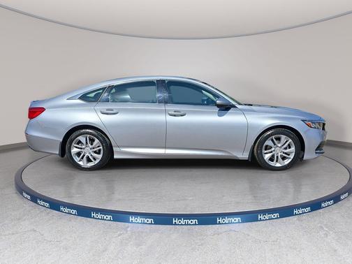 Lunar Silver Metallic 2018 Honda Accord LX