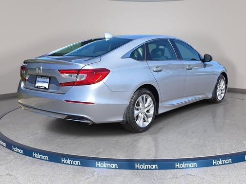 Lunar Silver Metallic 2018 Honda Accord LX