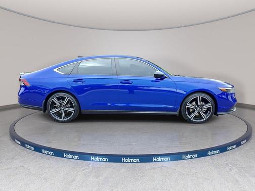 Still Night Pearl 2023 Honda Accord Hybrid Sport