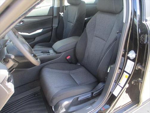 2025 Honda Accord LX 1.5T