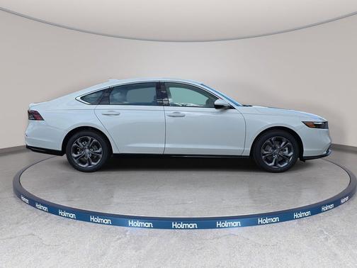 Platinum White Pearl 2026 Honda Accord Hybrid EX-L