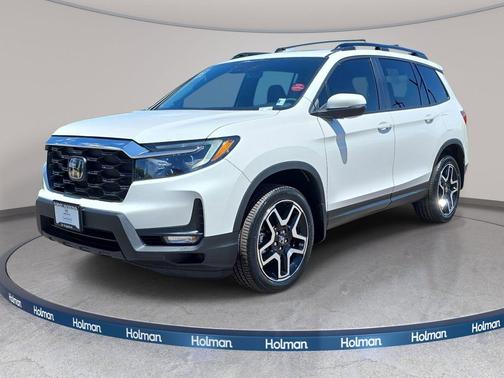 Platinum White Pearl 2023 Honda Passport AWD EX-L