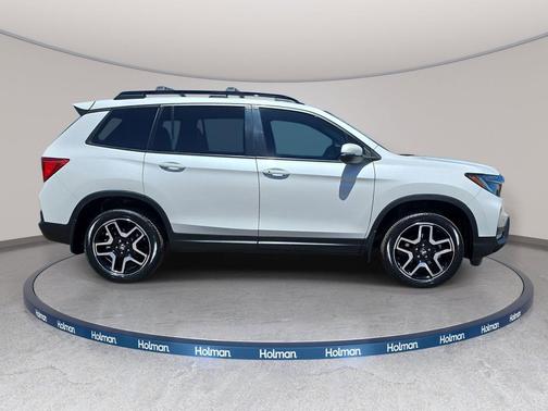 Platinum White Pearl 2023 Honda Passport AWD EX-L