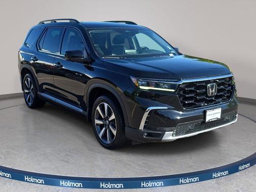 Crystal Black Pearl 2023 Honda Pilot AWD Elite