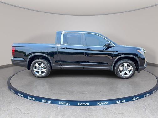 Crystal Black Pearl 2026 Honda Ridgeline RTL