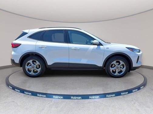 Space Silver Metallic 2025 Ford Escape ST-Line Select