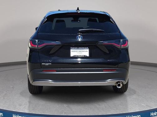 Crystal Black Pearl 2027 Honda HR-V Sport AWD