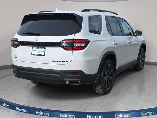 2025 Honda Pilot Black Edition