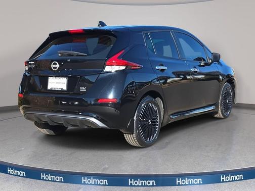 2023 Nissan Leaf SV PLUS 60 kWh