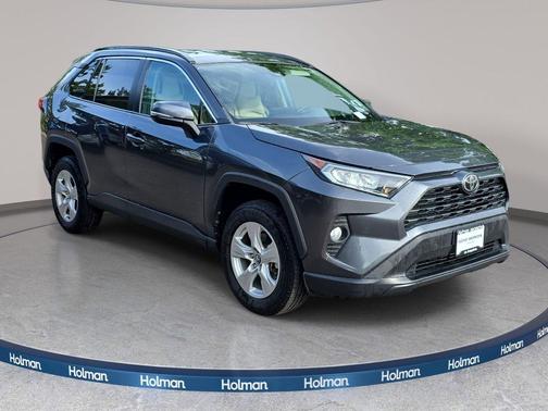 Magnetic Gray Metallic 2021 Toyota RAV4 XLE