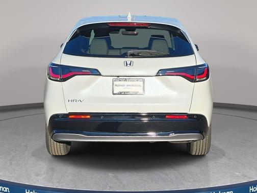 Platinum White Pearl 2026 Honda HR-V EX-L