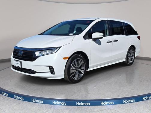 Platinum White Pearl 2023 Honda Odyssey Touring
