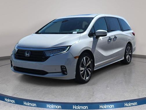 Platinum White Pearl 2023 Honda Odyssey Touring