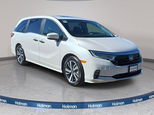 Platinum White Pearl 2023 Honda Odyssey Touring