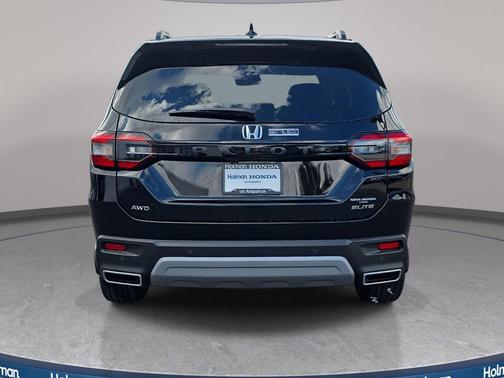2025 Honda Pilot Elite
