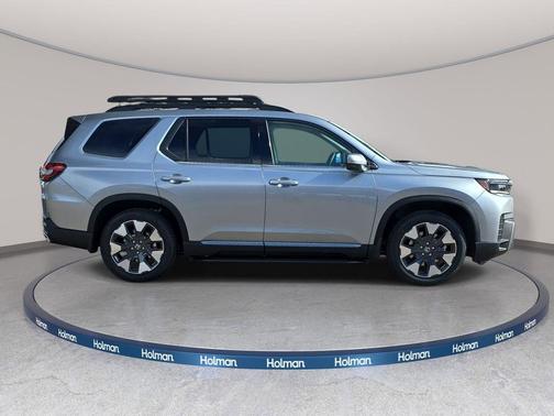 Solar Silver Metallic 2026 Honda Pilot Elite
