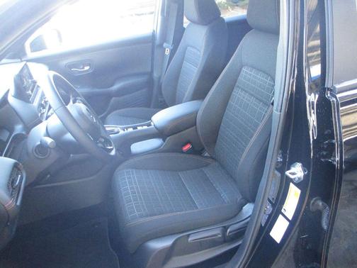 2025 Honda HR-V AWD Sport