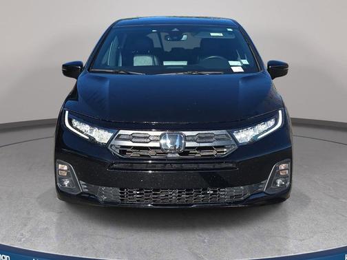 Crystal Black Pearl 2025 Honda Odyssey Sport-L