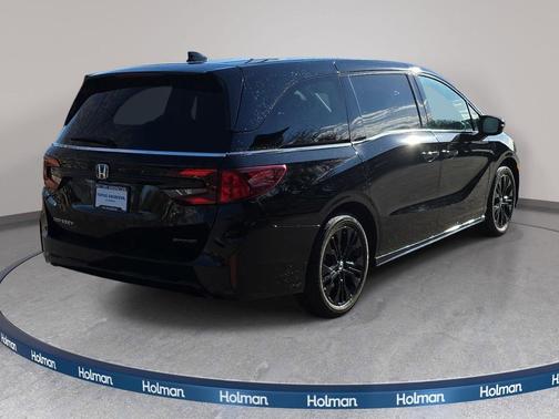 Crystal Black Pearl 2025 Honda Odyssey Sport-L