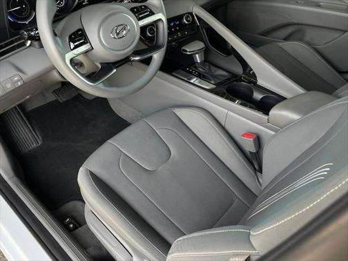 2021 Hyundai ELANTRA HEV Blue