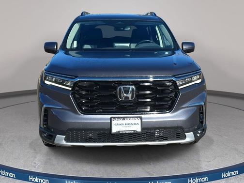 2024 Honda Pilot Touring 8-Passenger