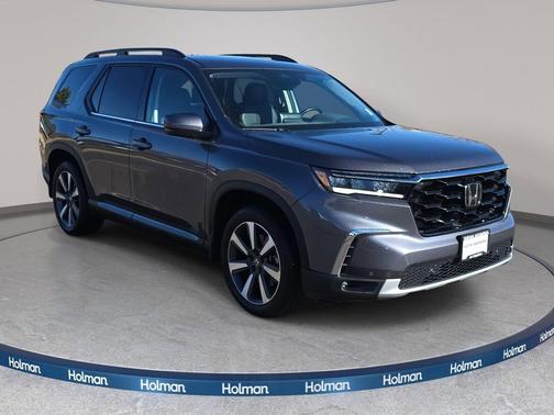 2024 Honda Pilot Touring 8-Passenger