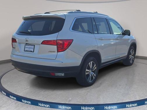 White Diamond Pearl 2018 Honda Pilot EX-L