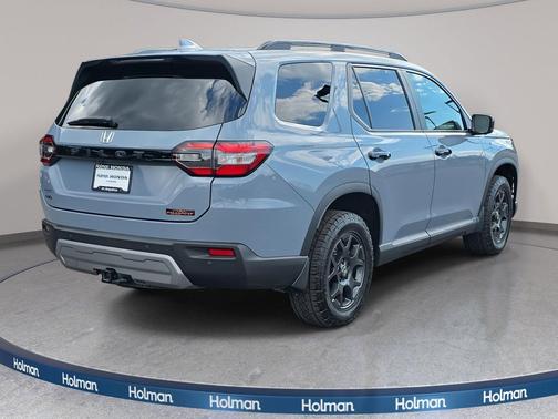 2024 Honda Pilot TrailSport