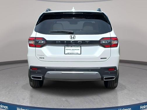 2026 Honda Pilot Touring 8-Passenger