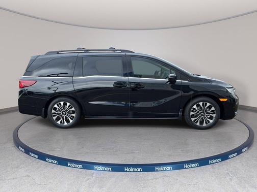 Crystal Black Pearl 2026 Honda Odyssey Elite