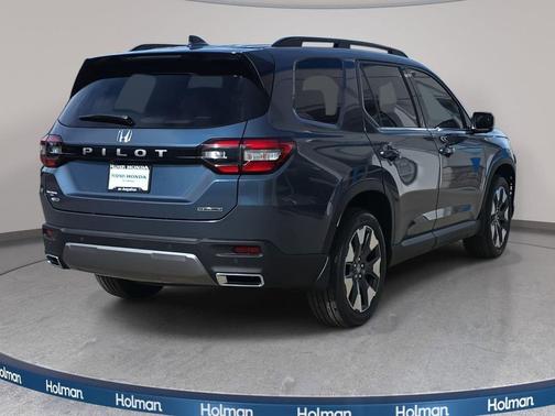 2026 Honda Pilot Touring 8-Passenger
