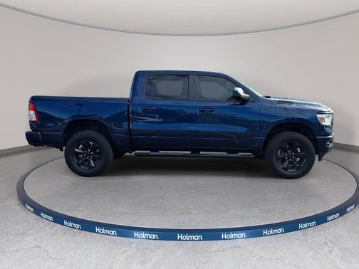 Patriot Blue Pearlcoat 2021 RAM 1500 Big Horn/Lone Star