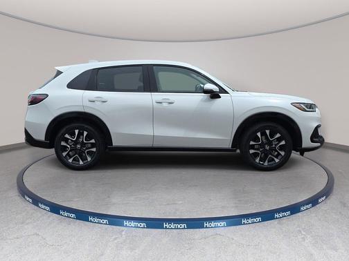 Platinum White Pearl 2027 Honda HR-V EX-L