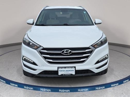 Dazzling White 2018 Hyundai TUCSON SEL