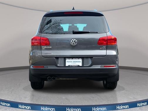 2016 Volkswagen Tiguan SE