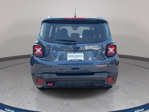 2023 Jeep Renegade Trailhawk