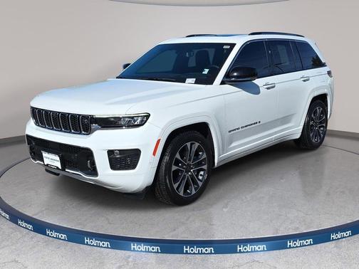 Bright White Clearcoat 2023 Jeep Grand Cherokee Overland