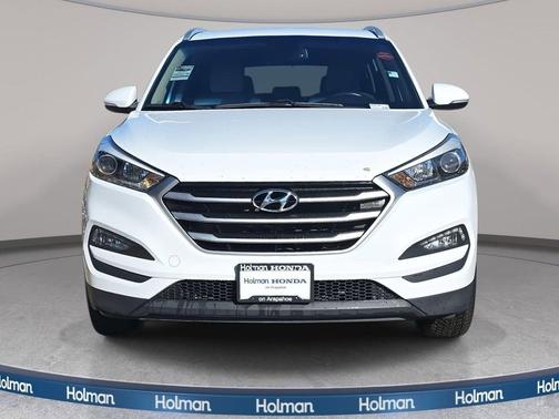 2017 Hyundai TUCSON SE Plus