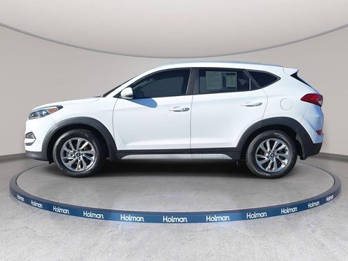 2017 Hyundai TUCSON SE Plus