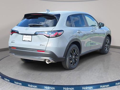 Urban Gray Pearl 2026 Honda HR-V AWD Sport