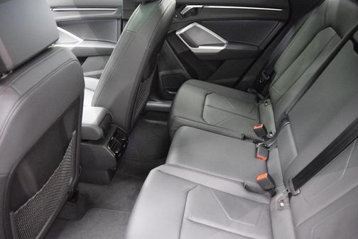 2025 Audi Q3 Premium