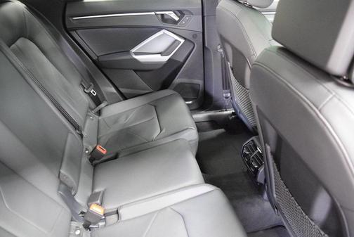 2025 Audi Q3 Premium