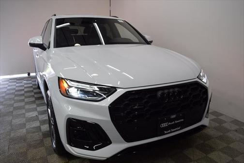 2025 Audi Q5 55 S line Premium Plus